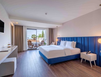 Serenity Terrace Deniz Manzaralı Oda